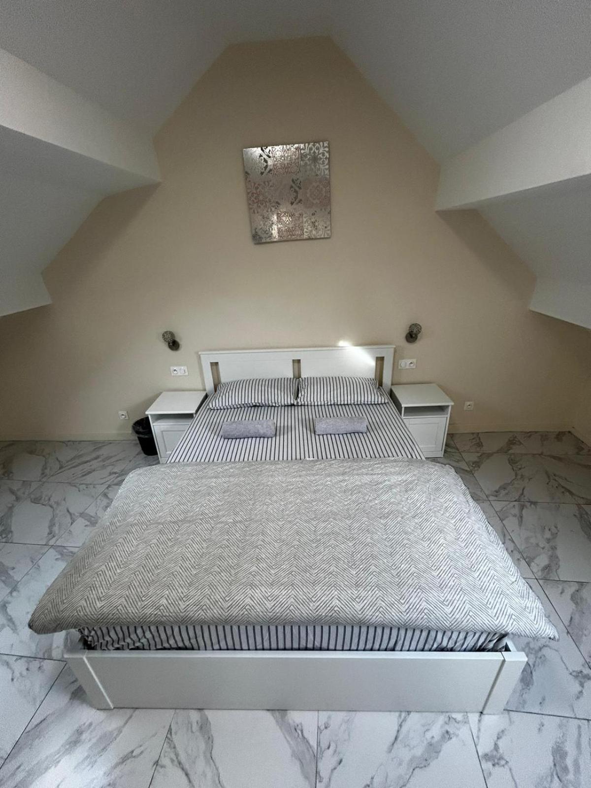 Silver House * Pierrefitte-sur-Seine